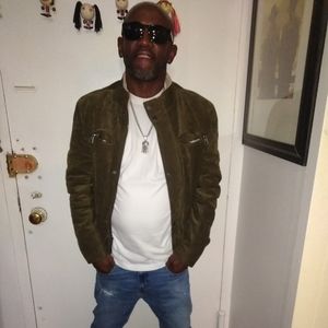 Meet your Posher, Buddah